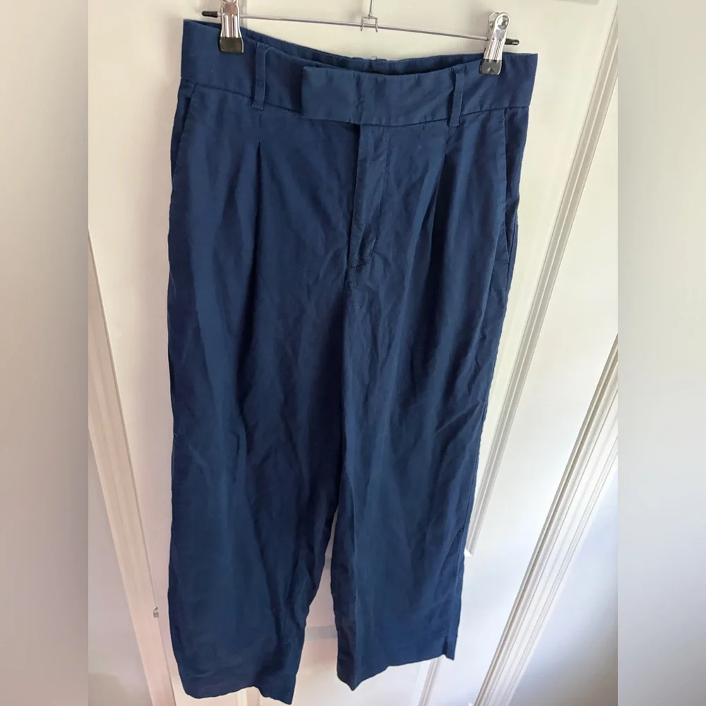 Banana Republic Navy Wide-Leg Women's Linen Blend Pleated Trousers